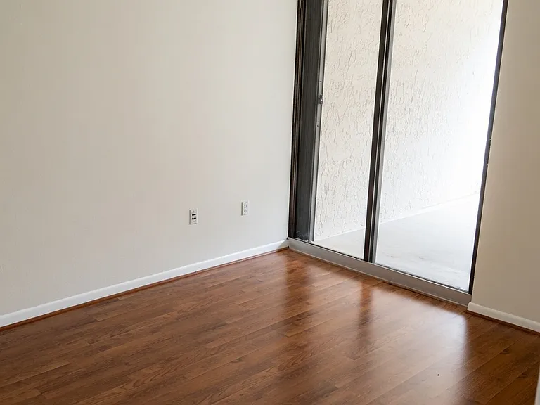 540 Brickell Key Dr #617 — Photo 14
