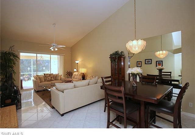 1st image of 5556 Greenwood Cir