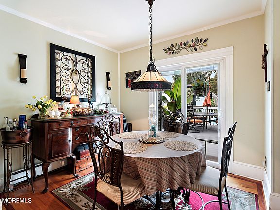 4th image of 22 Knollwood Court