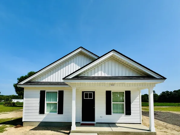 3935 Mickey Ln, Aynor, SC 29511