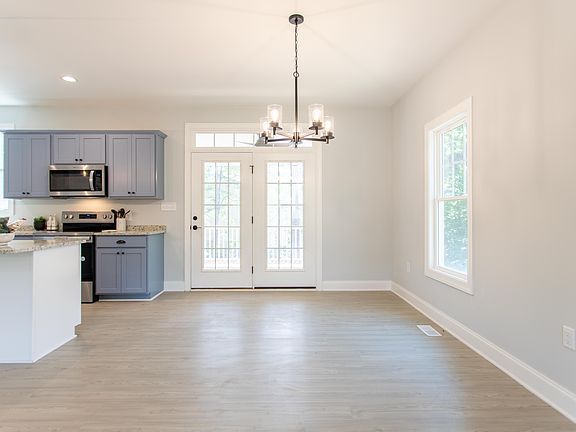 7th image of this home