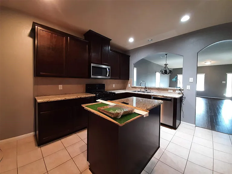 23322 E Pine Ivy Ln — Photo 12