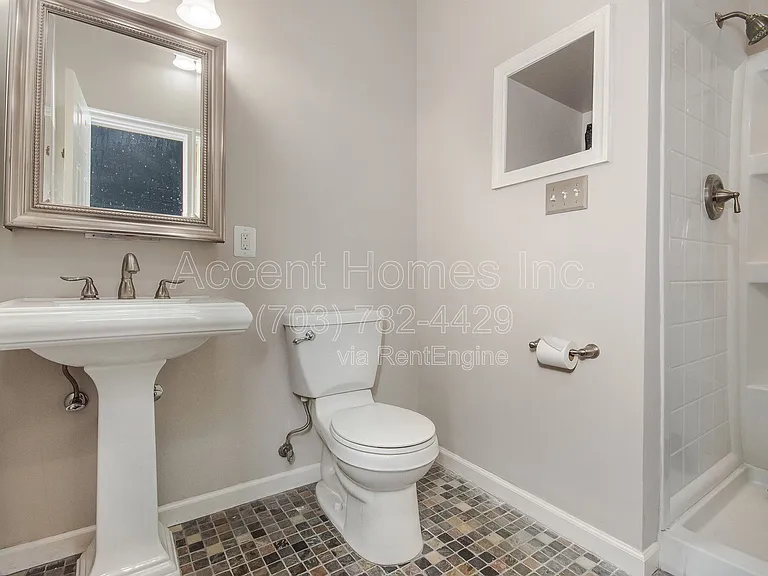 6450 Waterfield Rd — Photo 60
