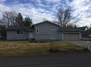 11711 S Player Dr, Spokane, WA 99223