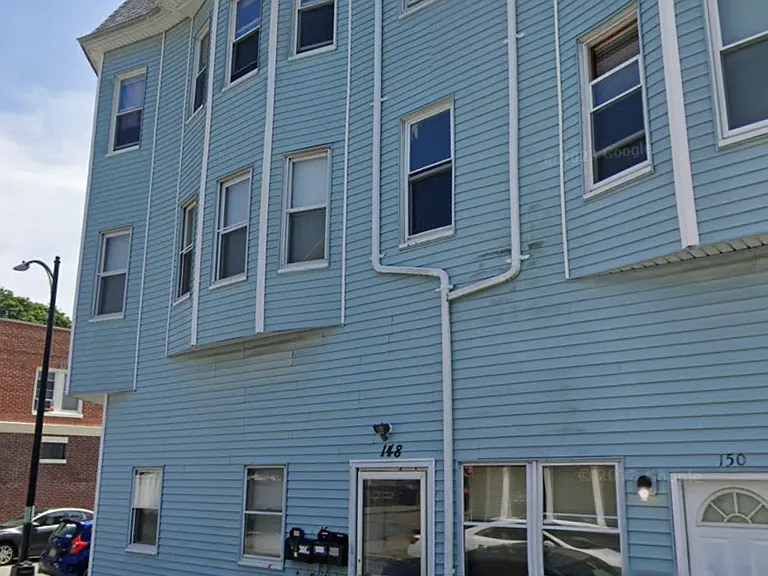 146 Arnold St #2 — Photo 1