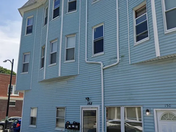 146 Arnold St #2, New Bedford, MA 02740