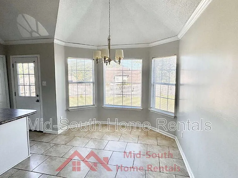 55 Oak Ridge Cv — Photo 10