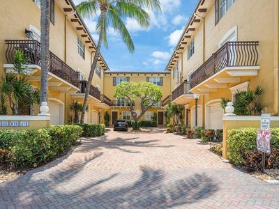 72 SE 6th Avenue #B, Delray Beach, FL, 33483