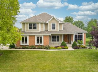 824 Rosecrest Rd, Tipp City, OH 45371