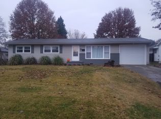 803 Sycamore St, Ravenswood, WV 26164