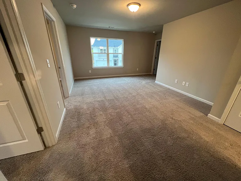 1616 Fern Ridge Ln — Photo 13