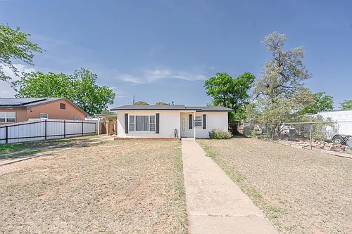 3506 Apache Dr Photo 1