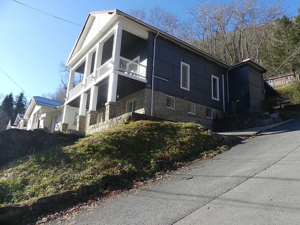 416 Lusk Ave, Mullens, WV 25882 Zillow