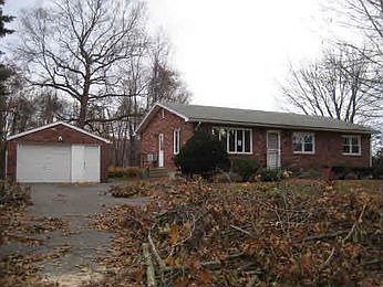 2nd image of 90 Kanawha Ave