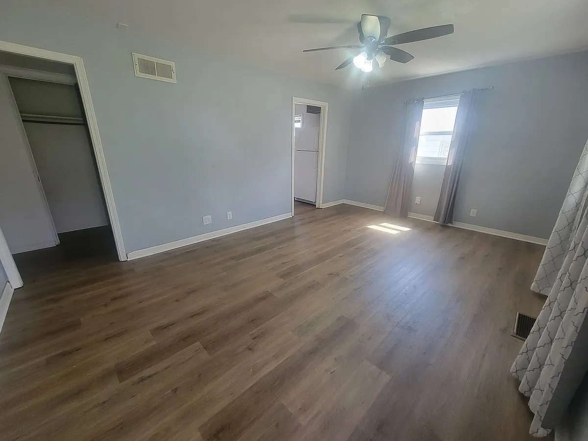 Building Photo - 4020 N Bryer Pl