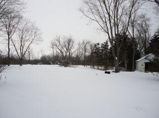 1013 975e St, Mount Sterling, IL 62353