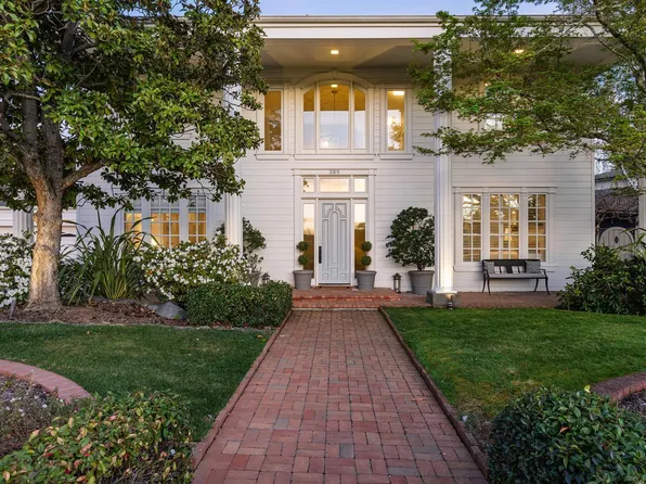 389 Saint Andrews Drive, Napa, CA 94558