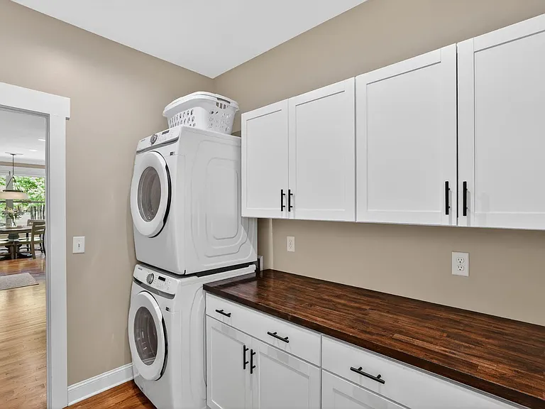 1625 River Bluffs Dr — Photo 11
