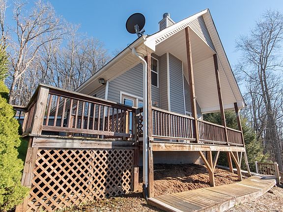 4th image of 680 Henderson Rd