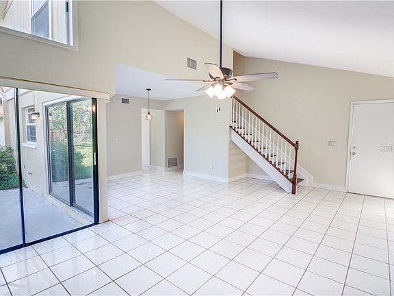3rd image of 5111 Bonnedale Ct