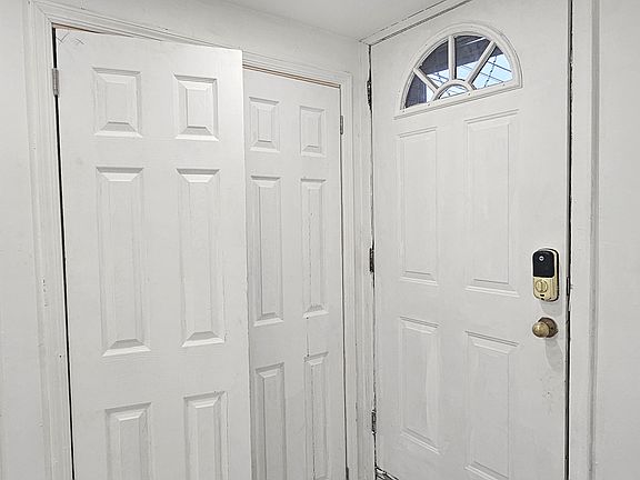 2nd image of 153 Wellbrook Ave #2