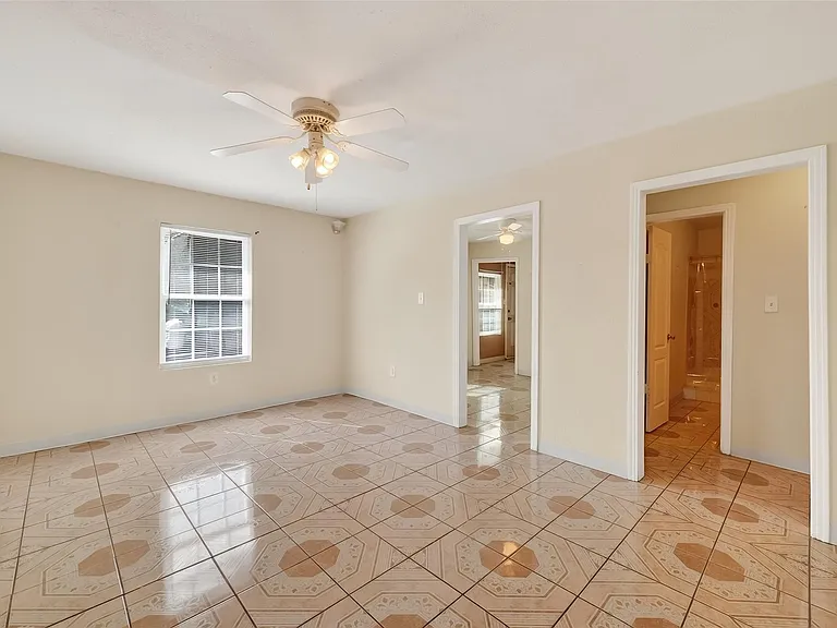 968 Garapan St — Photo 6