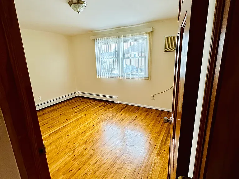 14 Austin Ave #2 — Photo 10