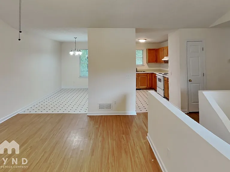 3726 James Ed Rd — Photo 6