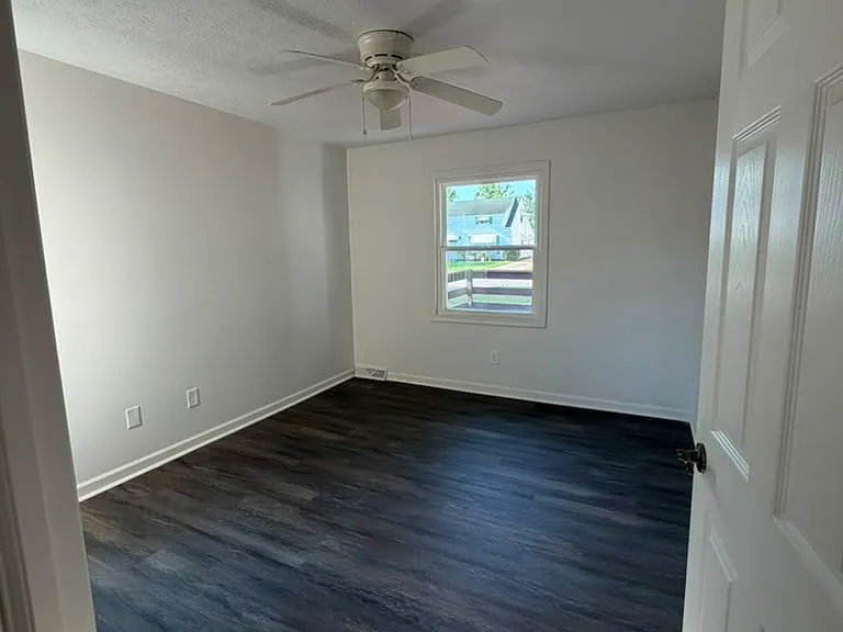 26381 Drakefield Ave — Photo 10