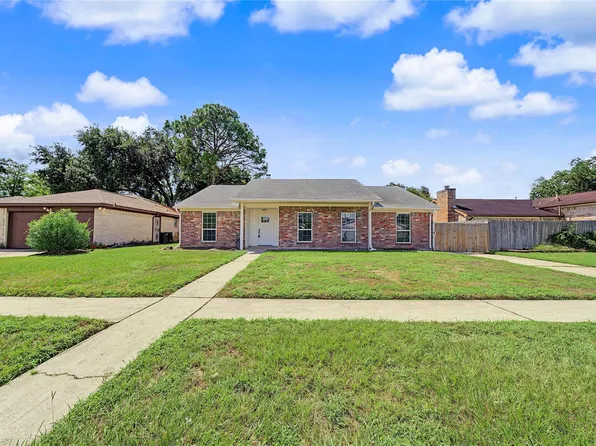 7015 Northleaf Dr, Houston, TX 77086