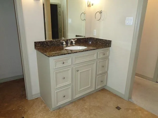 408 Reinerman St — Photo 21
