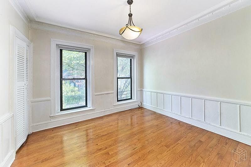 1st image of 138 Pacific St APT 1