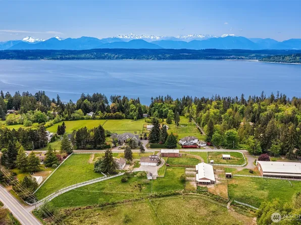 25443 Pioneer Way NW, Poulsbo, WA 98370