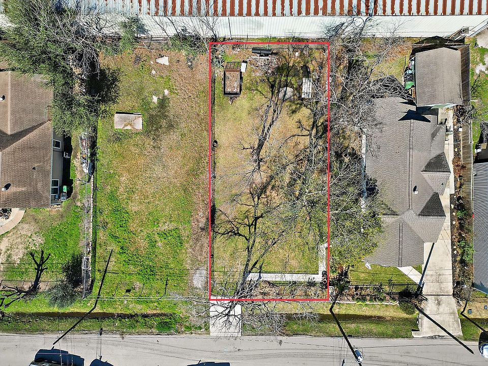 1st image of 0 Longview St