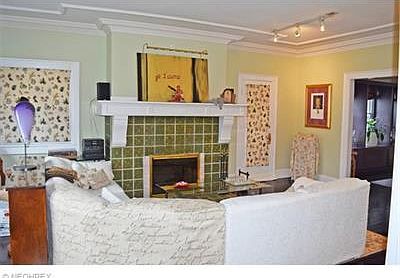 5th image of 2876 Washington Blvd