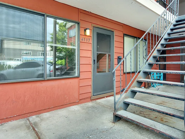 4121 SE 28th Ave — Photo 3