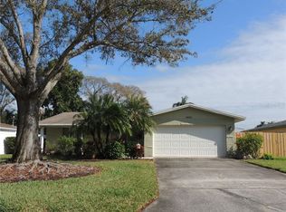 4415 Helena St NE, Saint Petersburg, FL 33703