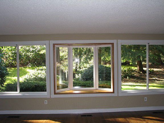 4th image of 20219 151st Ave NE