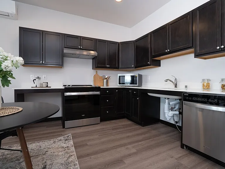 The Outpost Apartments — Photo 57