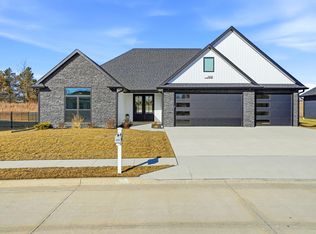6495 Gateway Arch Way, Ashland, MO 65010