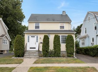 116 Culloden Rd, Stamford, CT 06902