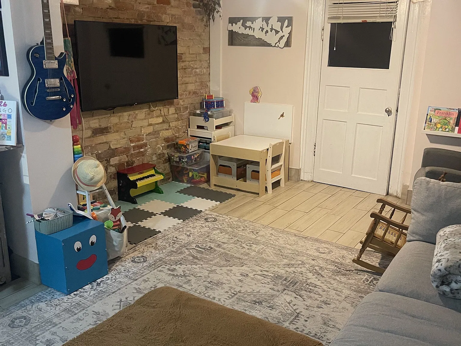 2 bed, $1,898 — Photo 2
