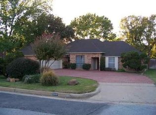 5905 Sheffield Dr, Tyler, TX 75703