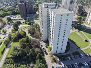 320 Dixon Rd #1813, Toronto, ON M9R 1S8