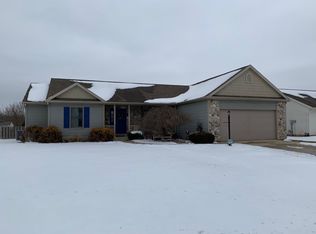 25827 Pack Trl, South Bend, IN 46628