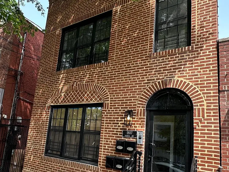 1807 Randall Ave #2A — Photo 1
