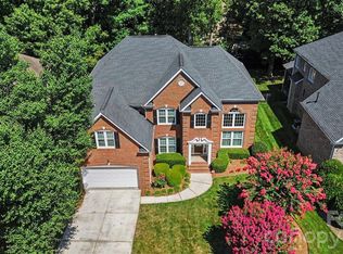 10110 Paradise Ridge Rd, Charlotte, NC 28277