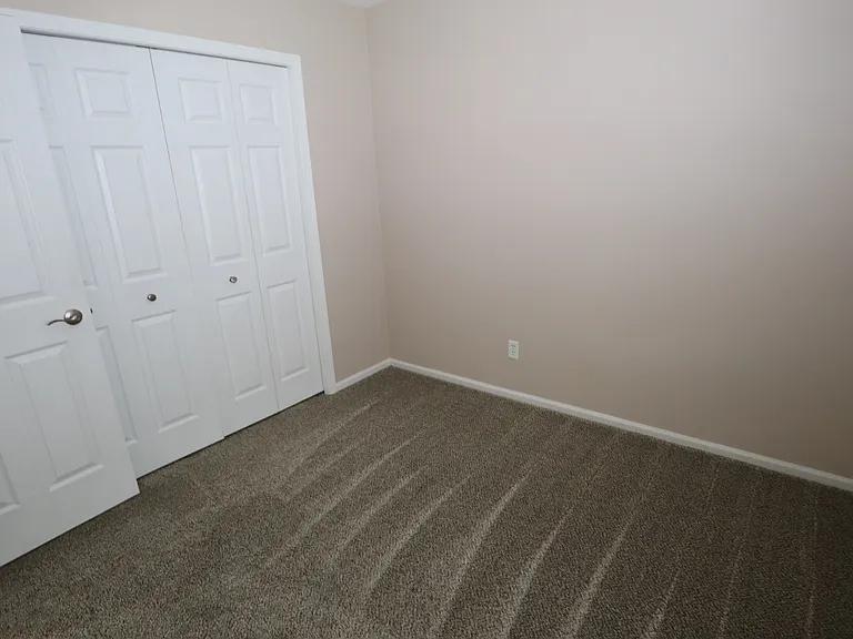 1111.5 S Chimney Hill Dr — Photo 15