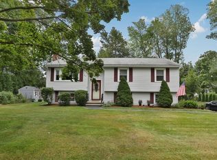 46 Magna Rd, Methuen, MA 01844