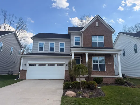 6253 S Trailwoods Dr, Ann Arbor, MI 48103